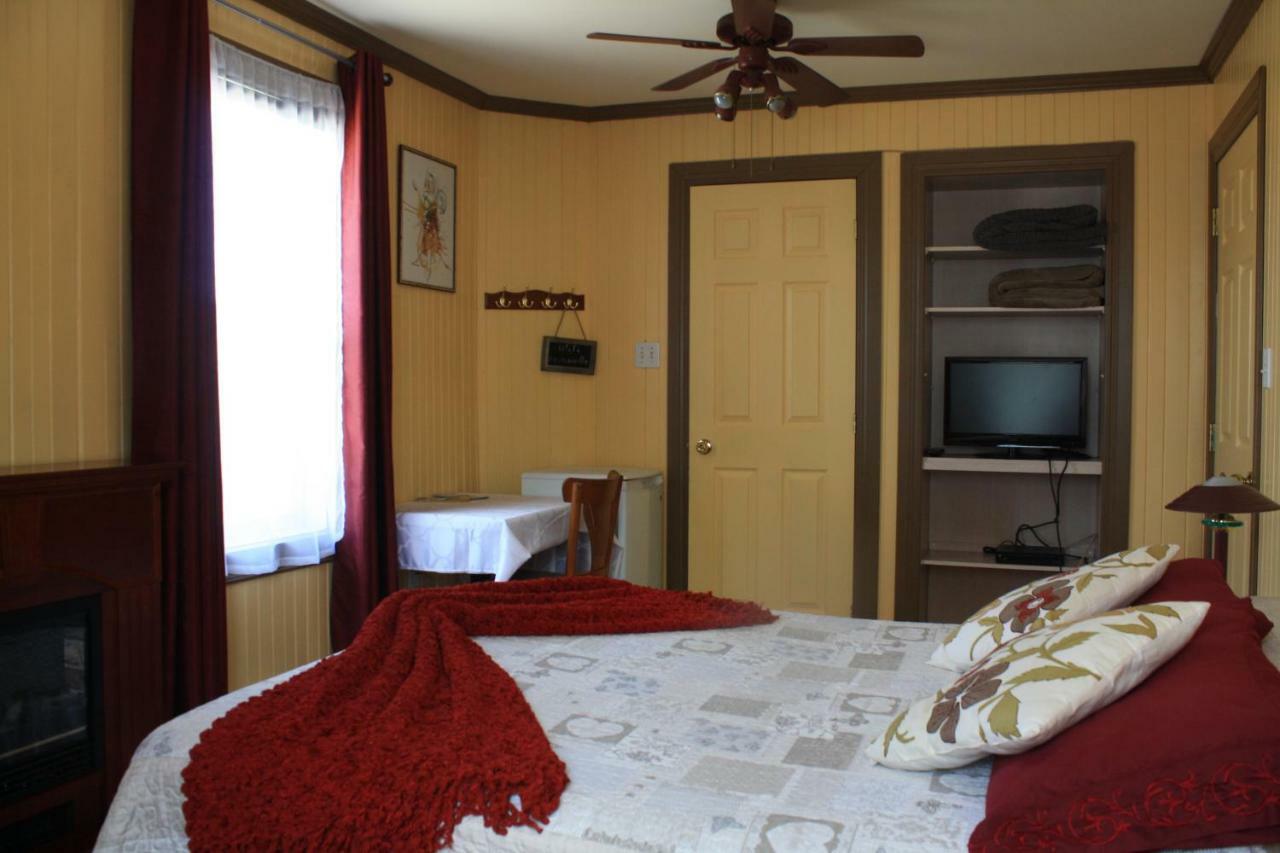 Auberge Chez Ignace Nominingue Экстерьер фото